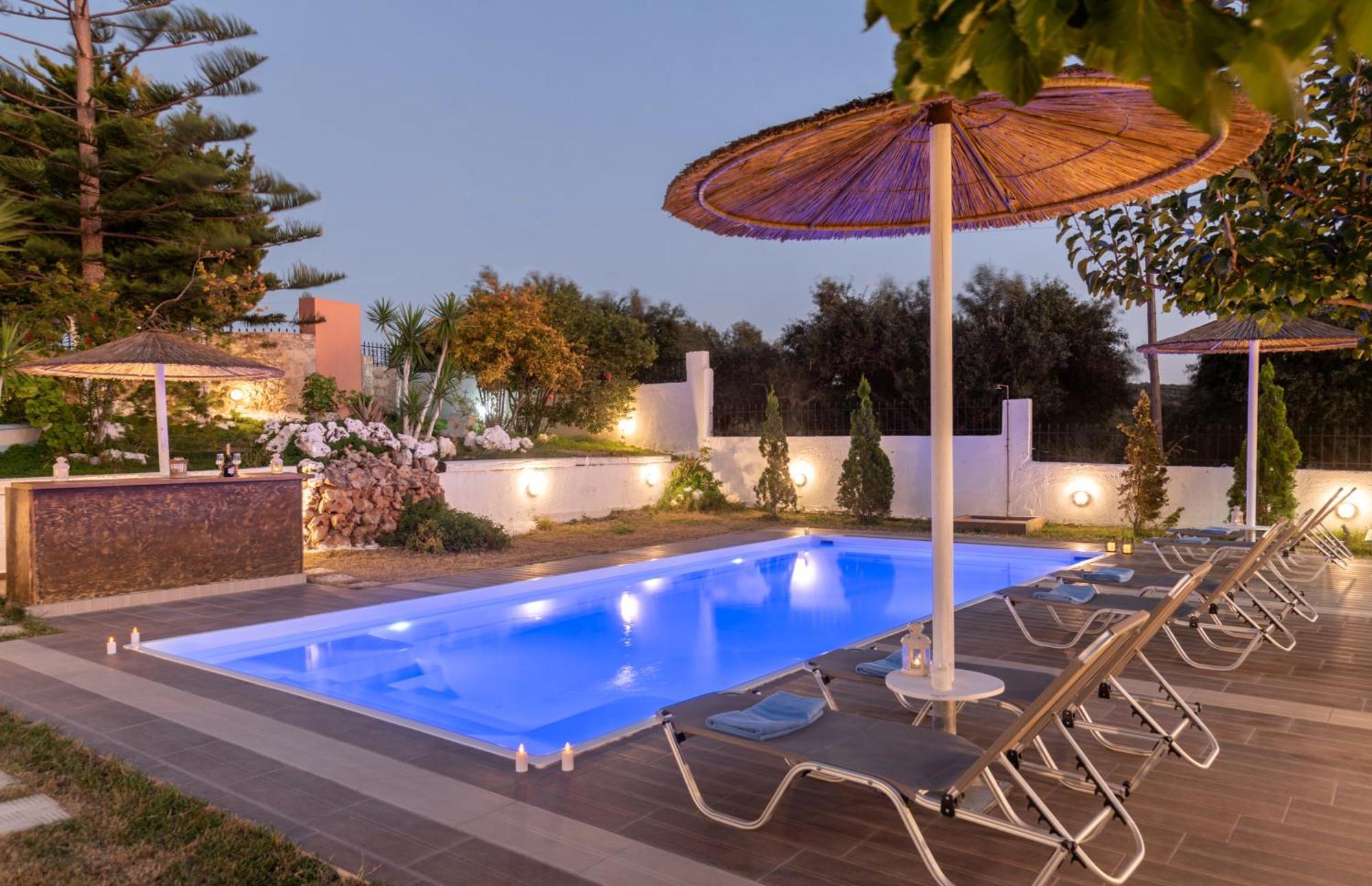 Nautilus Villa - Private Pool Elia  외부 사진