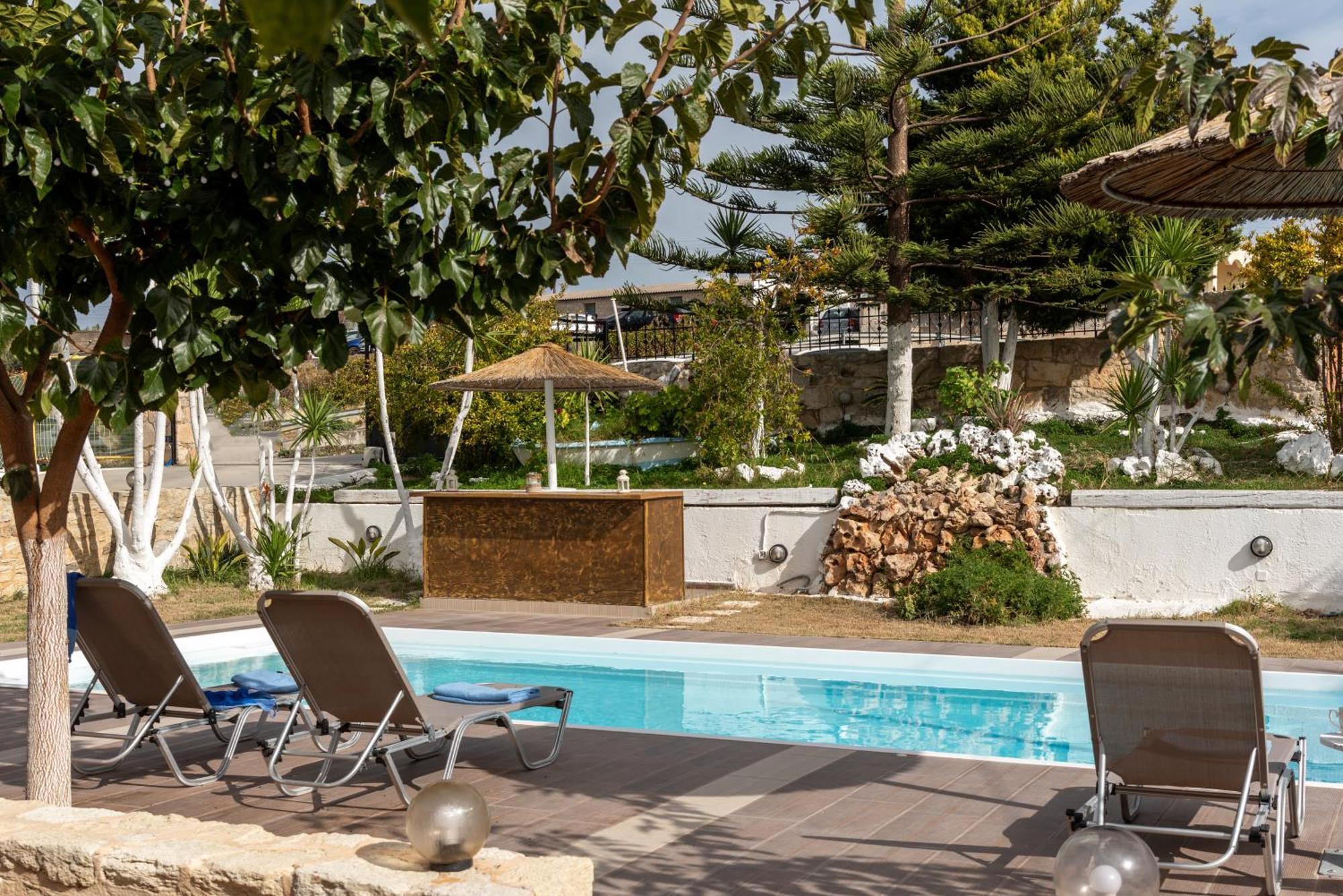 Nautilus Villa - Private Pool Elia  외부 사진